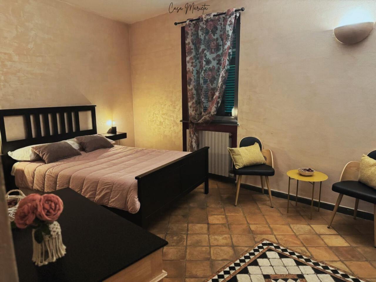 Marieta Rooms Sarzana Exteriör bild