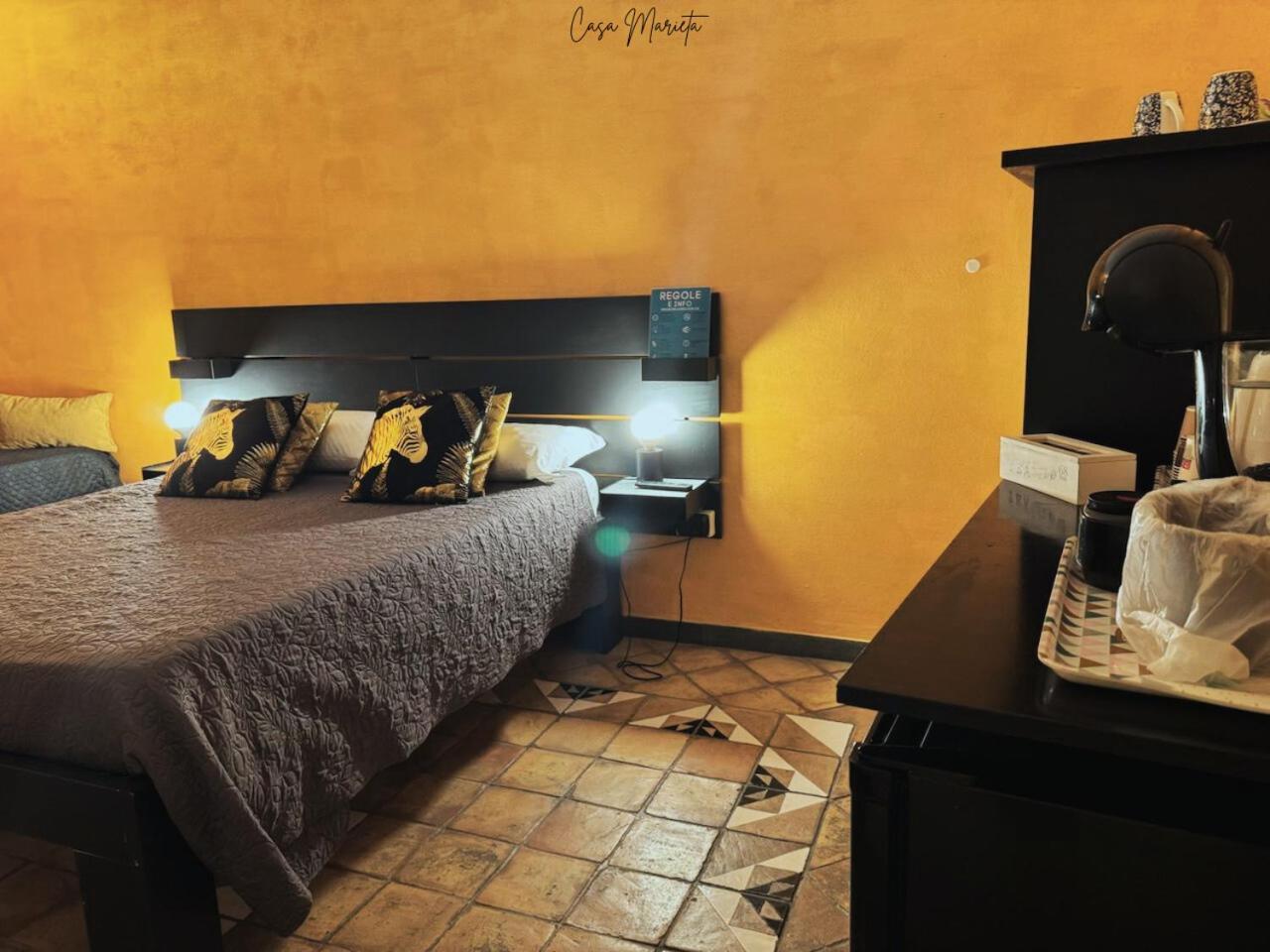 Marieta Rooms Sarzana Exteriör bild