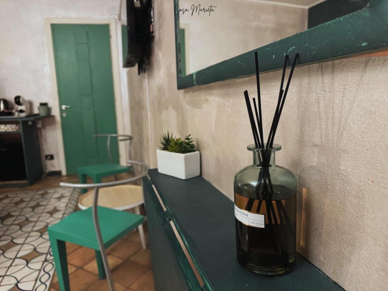 Marieta Rooms Sarzana Exteriör bild